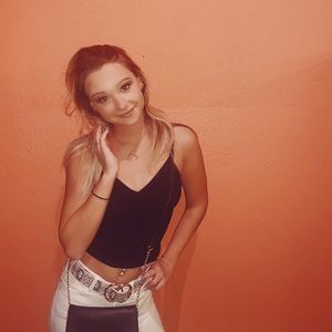 Meet your Posher, Gina